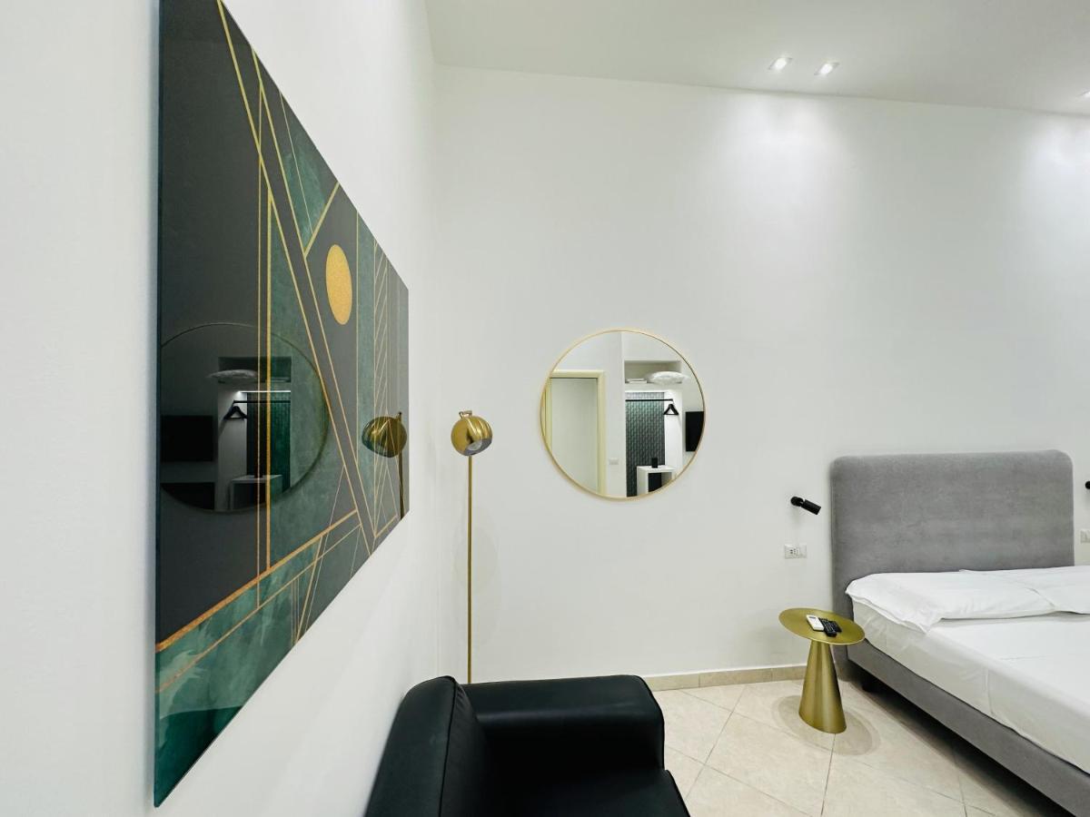 Garibaldi 118 Luxury Apartment Nápoly Kültér fotó