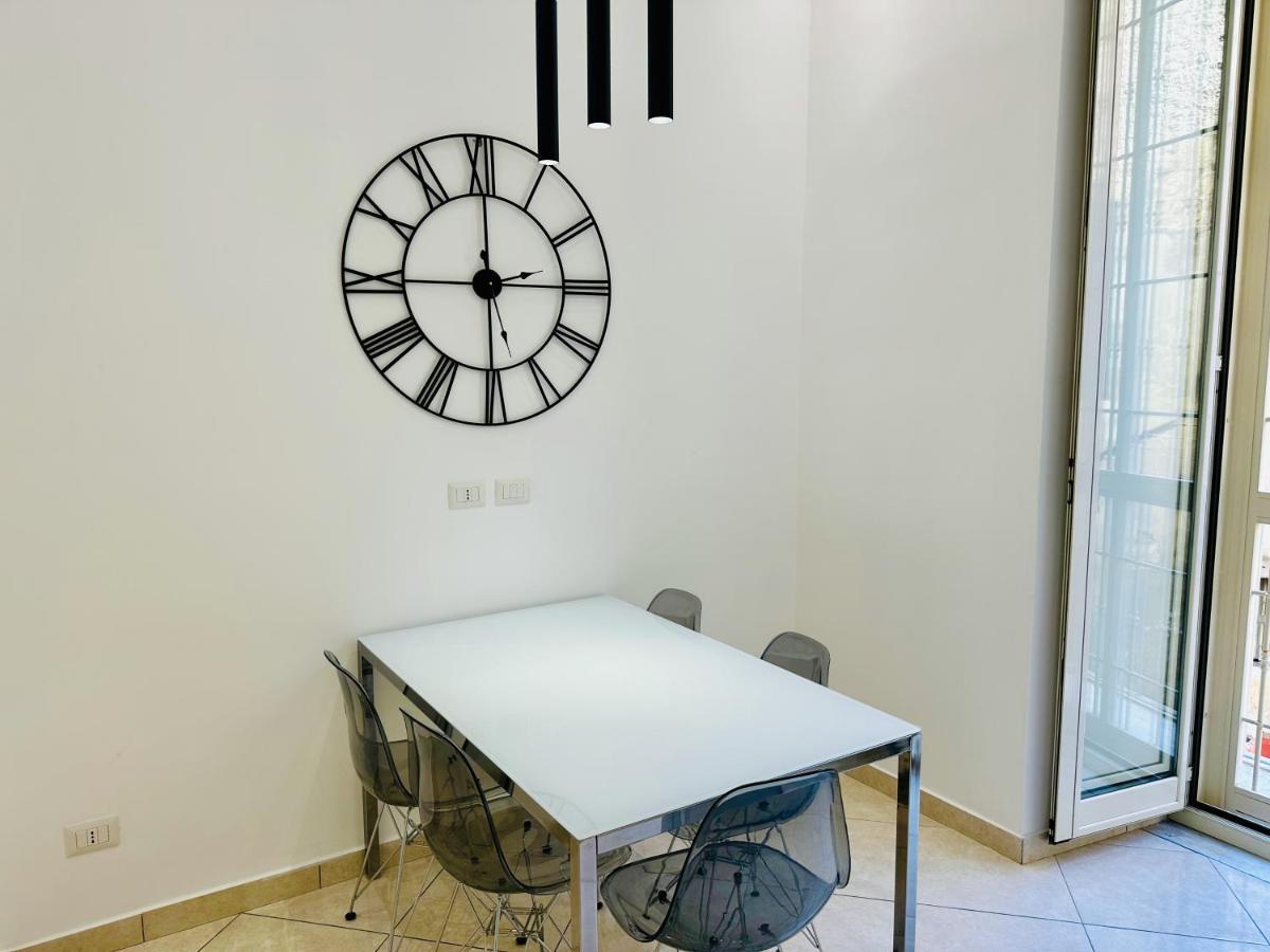 Garibaldi 118 Luxury Apartment Nápoly Kültér fotó